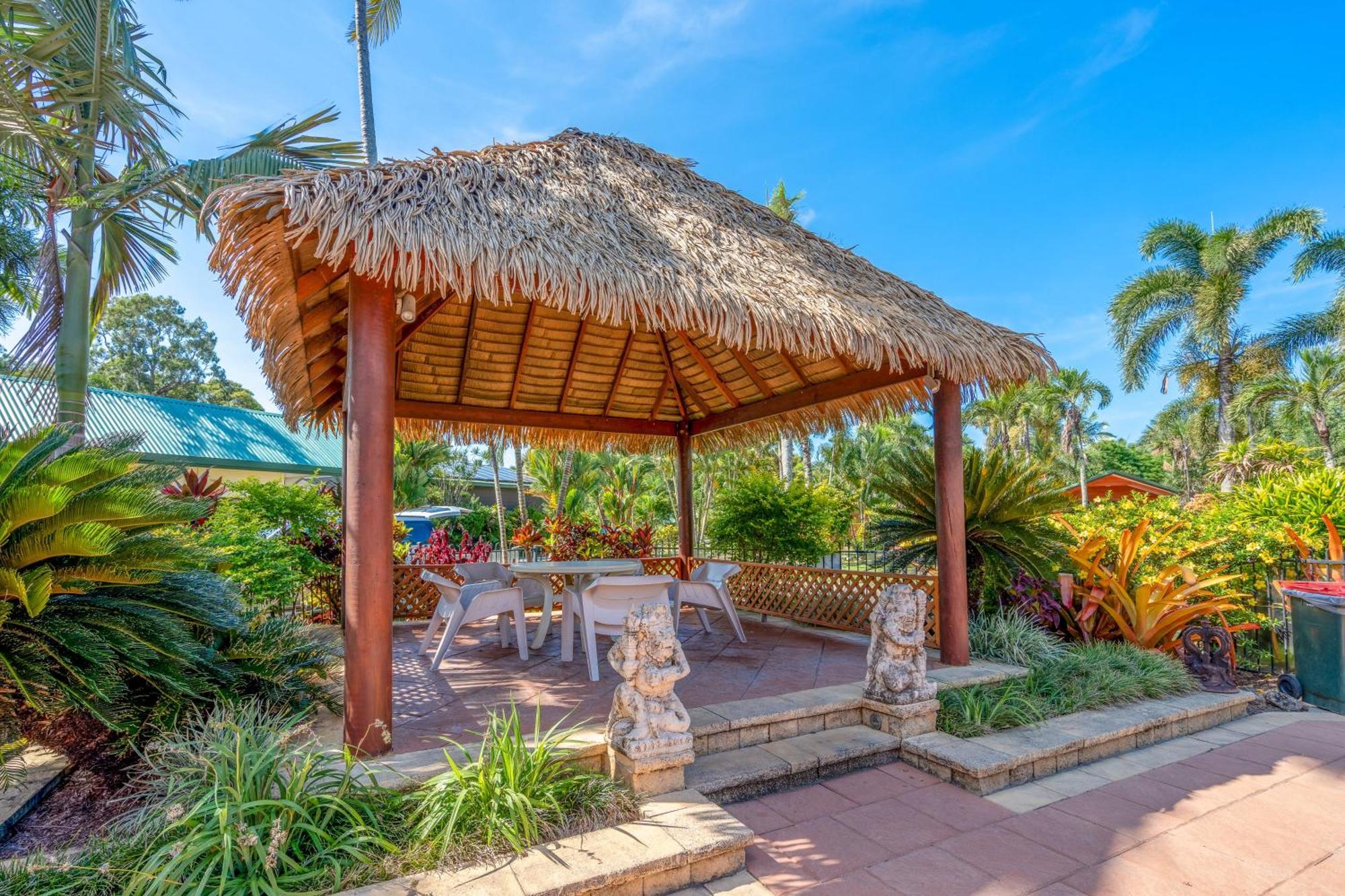 Big4 Tasman Holiday Parks - South Mission Beach Экстерьер фото
