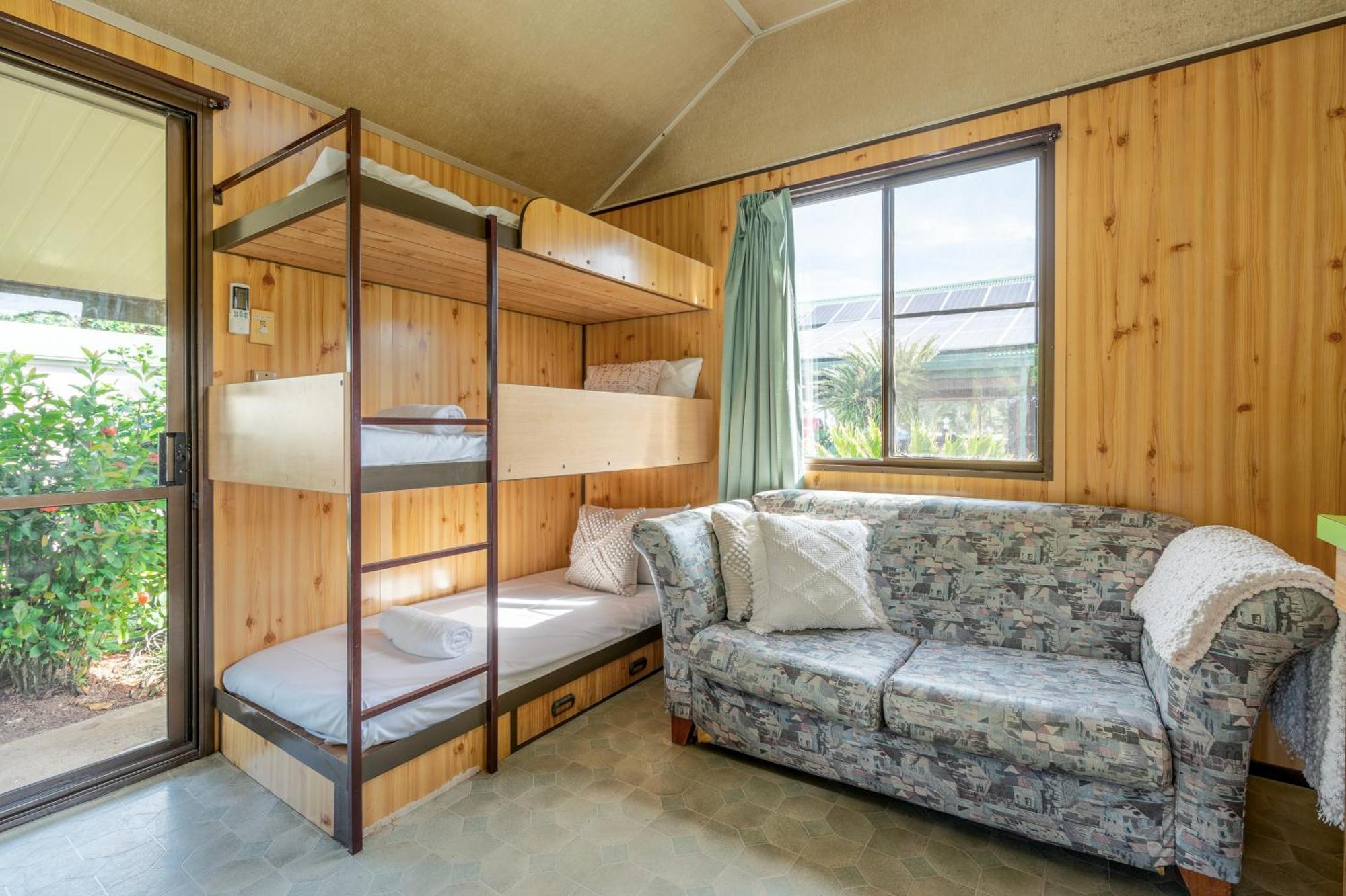 Big4 Tasman Holiday Parks - South Mission Beach Экстерьер фото