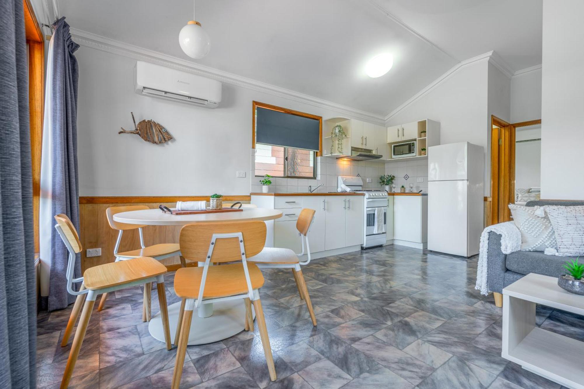 Big4 Tasman Holiday Parks - South Mission Beach Экстерьер фото