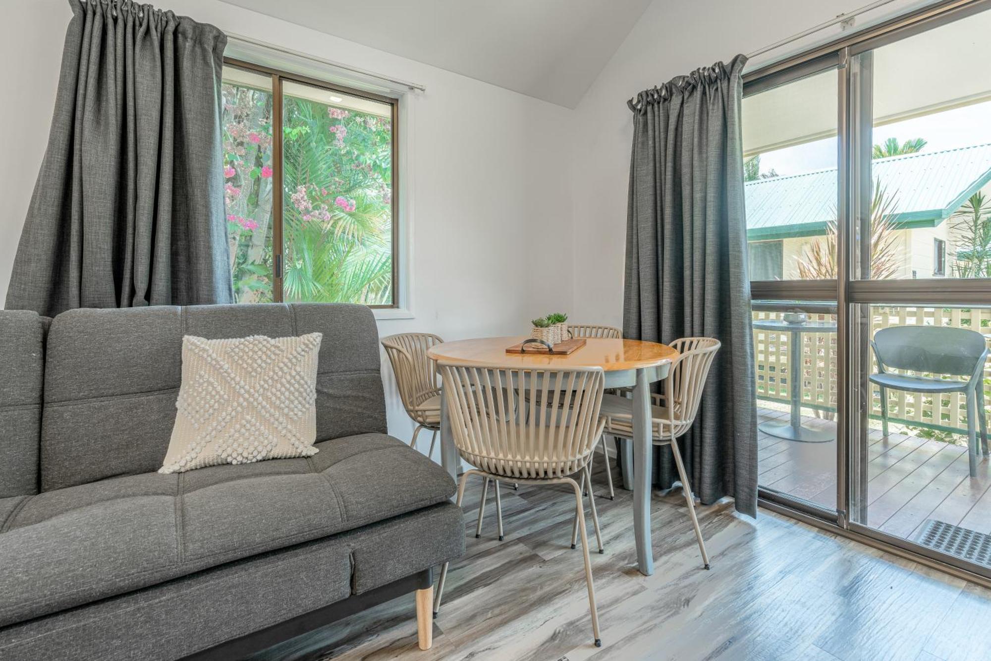 Big4 Tasman Holiday Parks - South Mission Beach Экстерьер фото